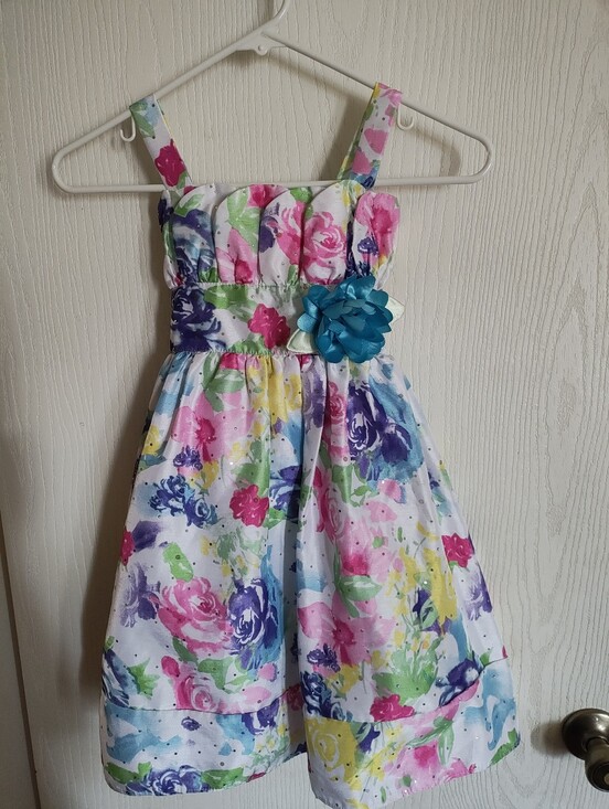 Youngland Other - Youngland Floral Sundress in White, Pink, Purple, Blue, Green, Yellow